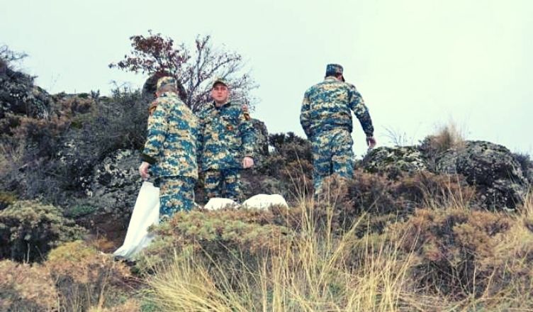 Ադրբեջանական կողմը 2 հայ զինծառայողի աճյուն է փոխանցել
